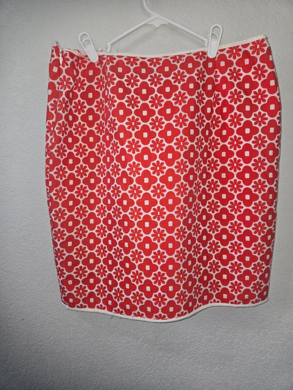 Brand Studio M Retro Style Orange and White Skirt, Size 10